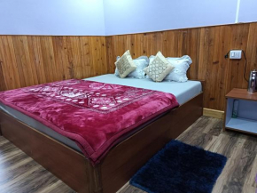 S Sherpa Homestay
